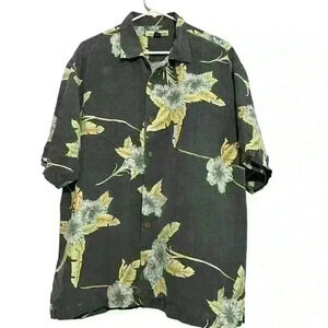 Tommy Bahama 100% Silk Hawaiian Floral Button Down Shirt. Men’s Size Large
